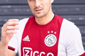 开云棋牌完整攻略关于阿贾克斯内部会议纪要流出：加时末段内部沟通，西甲使命明确，数据趋势出现新变化的信息